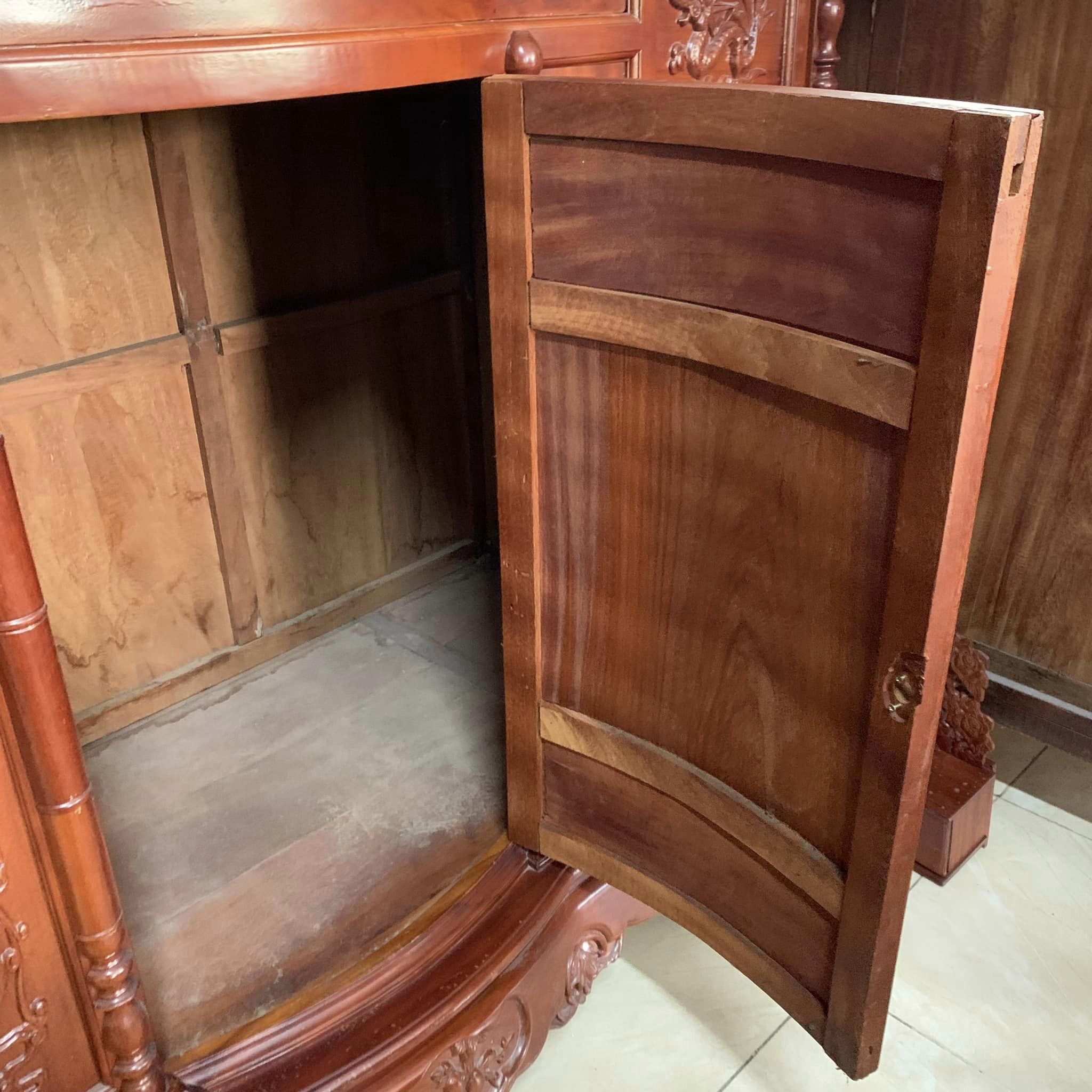 Tủ thờ gỗ gõ đỏ Phúc Lộc Thọ