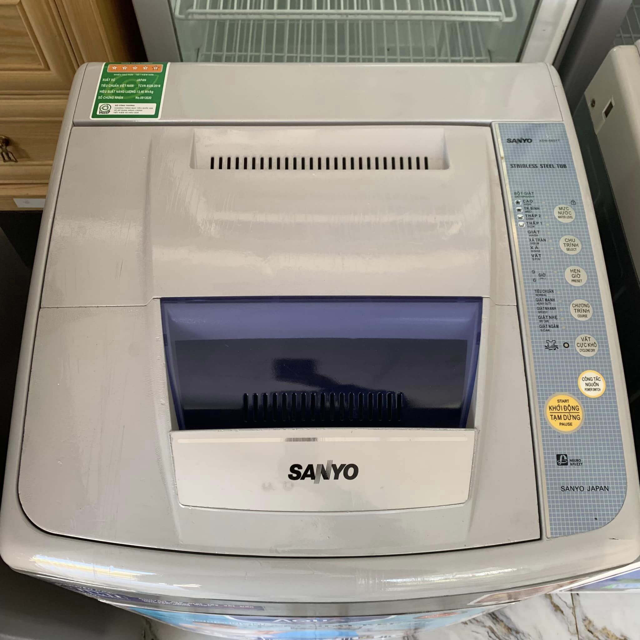 Máy giặt Sanyo 6kg8