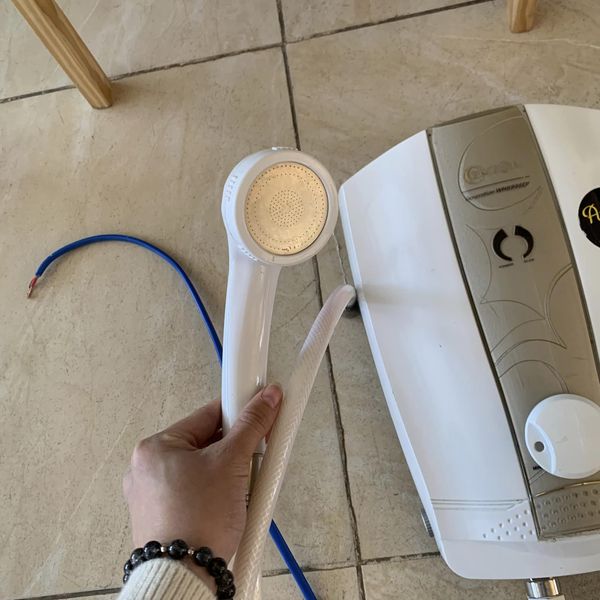 Bình nóng lạnh Centon