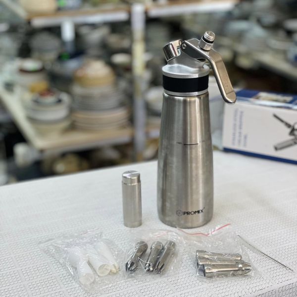 Bình xịt kem Promix