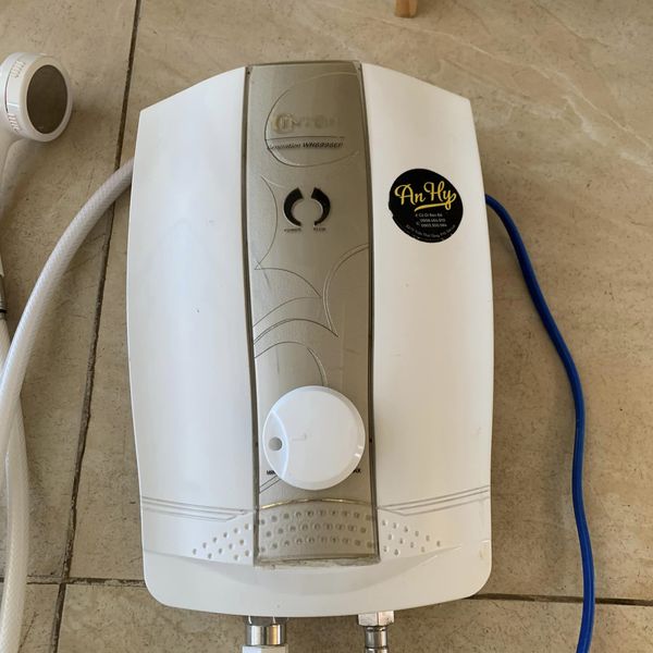 Bình nóng lạnh Centon