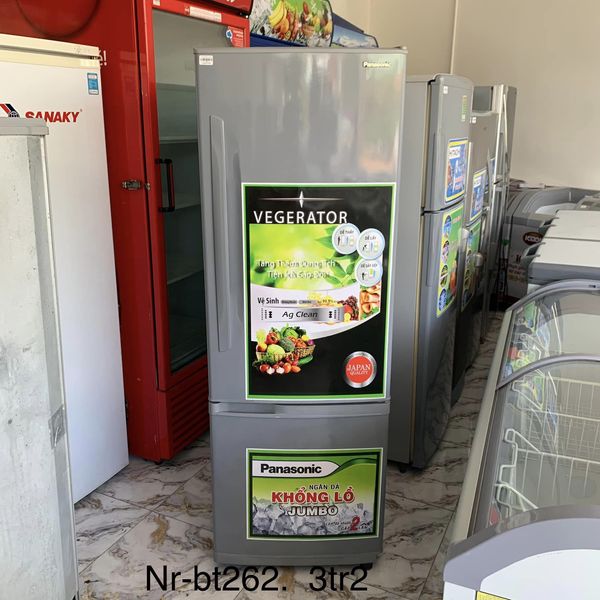 Tủ lạnh Panasonic nr-bt262