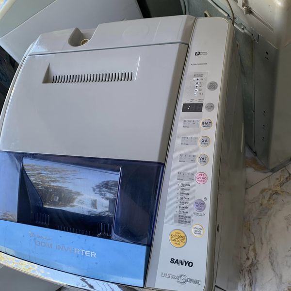 Máy giặt Sanyo ASW-DQ900HT