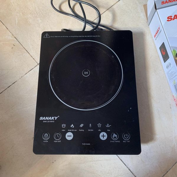 Bếp hồng ngoại sanaky snk-2018hg