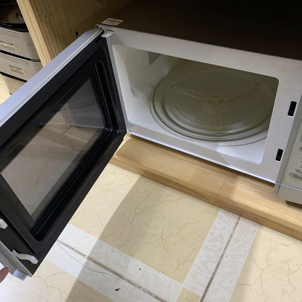 Lò vi sóng sharp R-248J