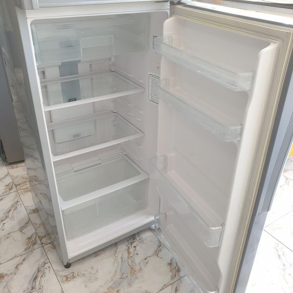 Tủ lạnh Hitachi 225L