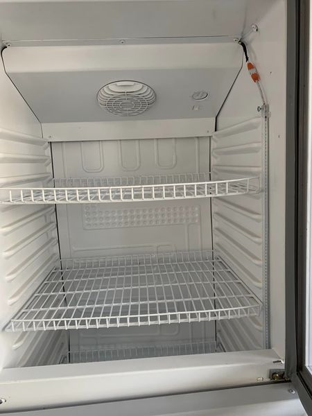 Tủ mát 400l 2 cửa