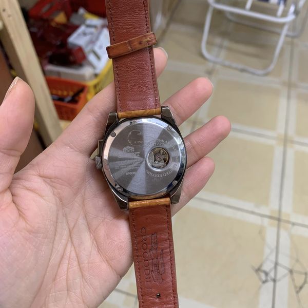 Đông hồ Orient 41mm