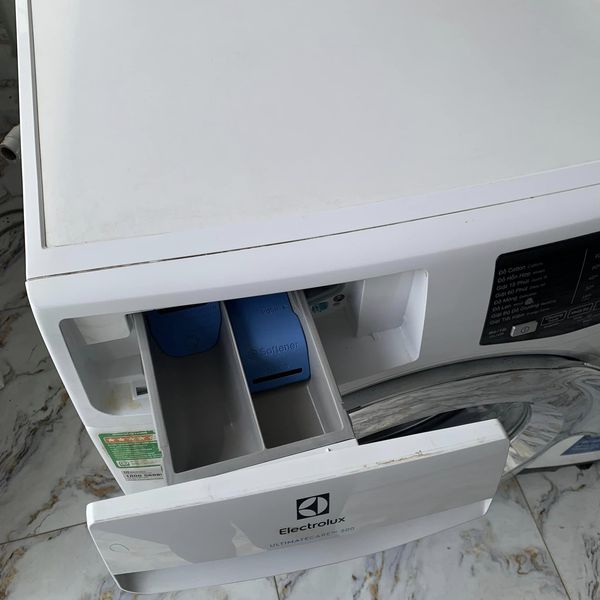 máy giặt electrolux 9kg EWWF9025BQWA