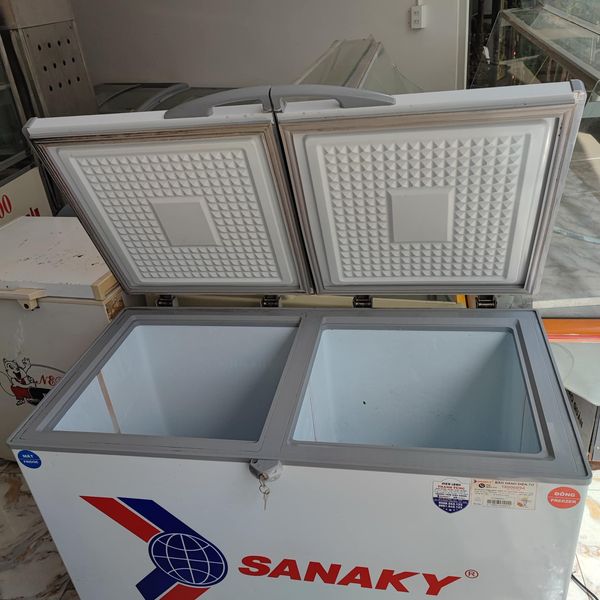 Tủ đông mát  VH2899W1