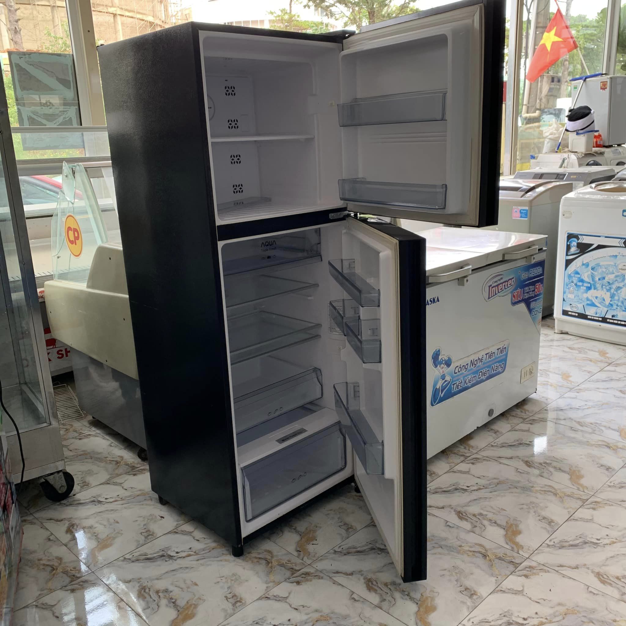 Tủ lạnh Aqua Inverter 318 lít AQR-IG356DN