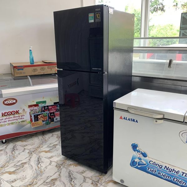 Tủ lạnh Aqua Inverter 318 lít AQR-IG356DN