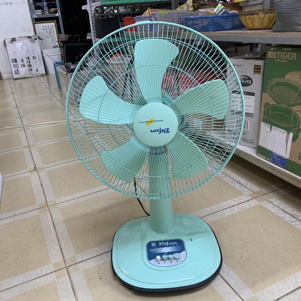Quạt Bifan
