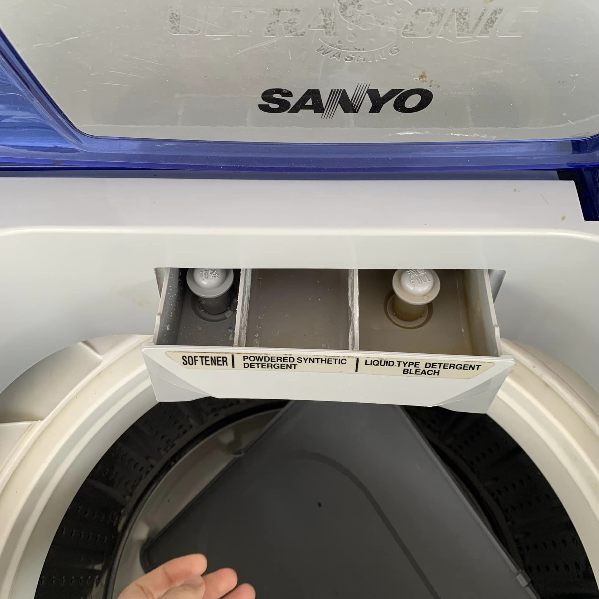 Máy giặt Sanyo 8.5 ASW-U780HT