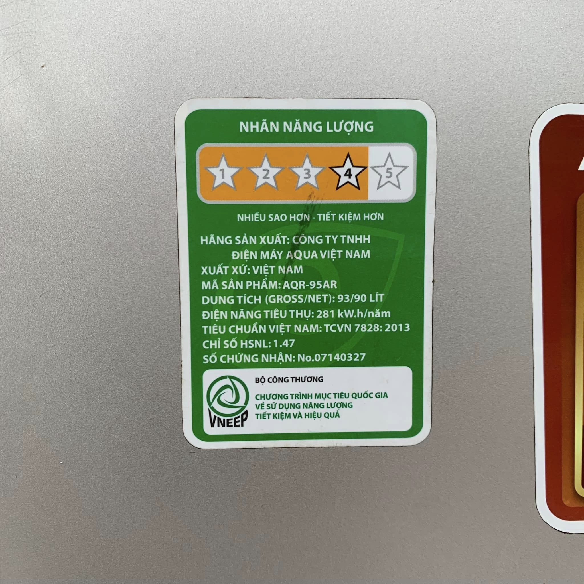 Tủ lạnh Aqua AQR-95AR