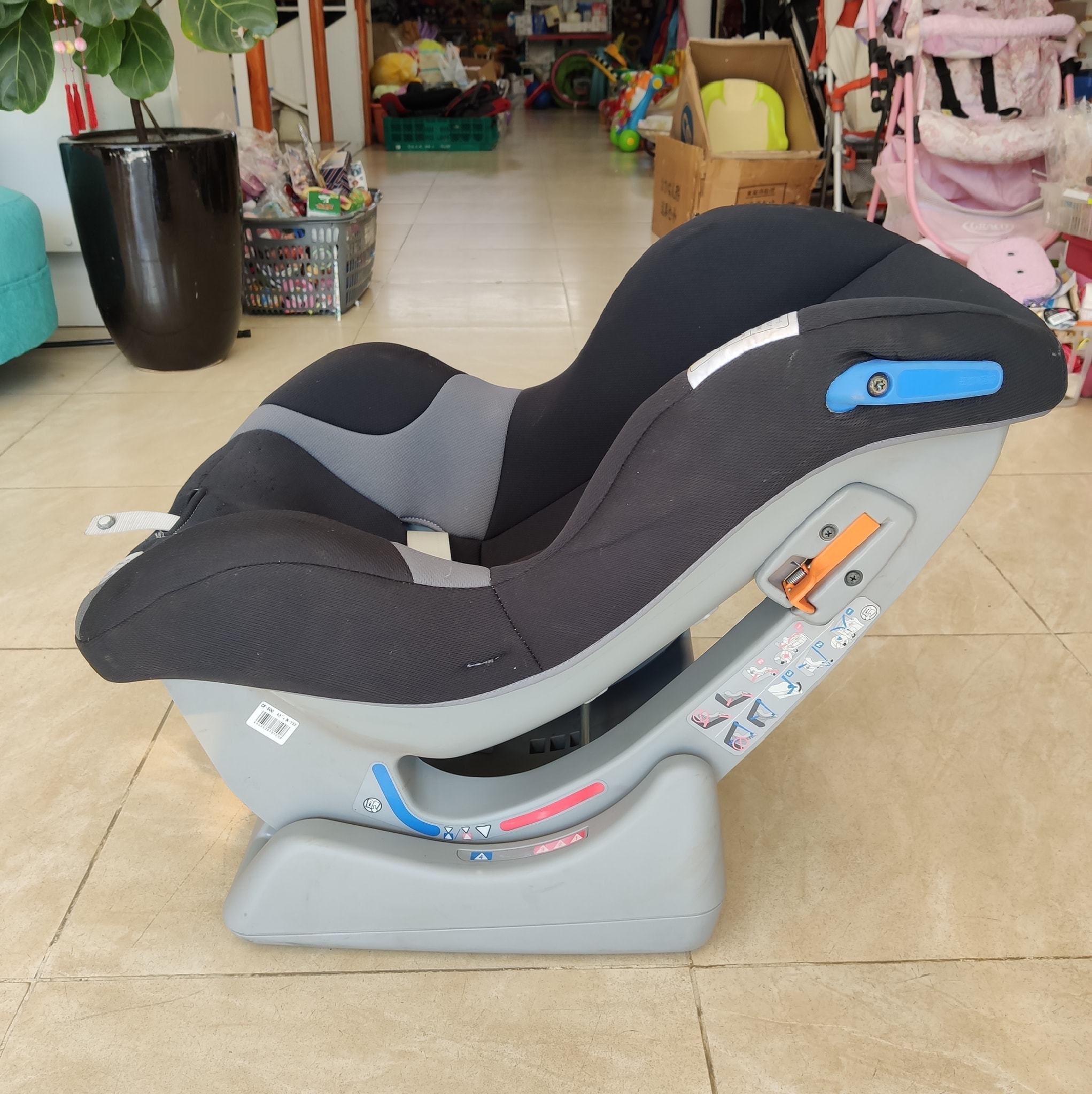 GHẾ NGỒI Ô TÔ NEDDY LEAMAN CHÍNH HÃNG