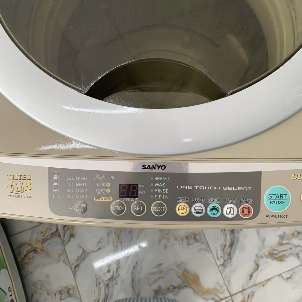 Máy giặt Sanyo 8kg ASW-U1100T