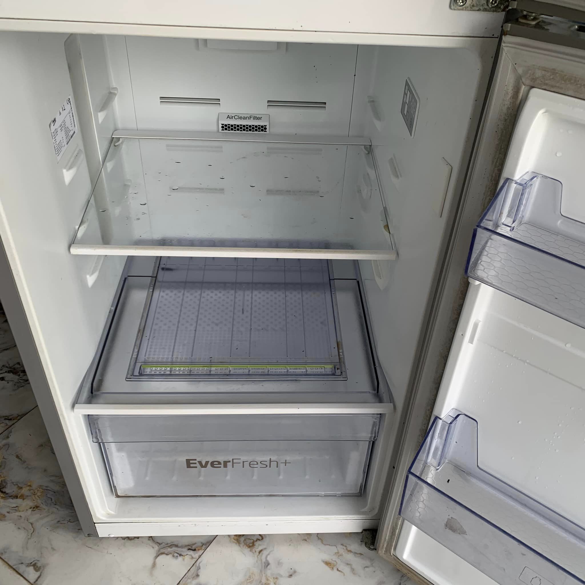 Tủ lạnh Beko Inverter 230L