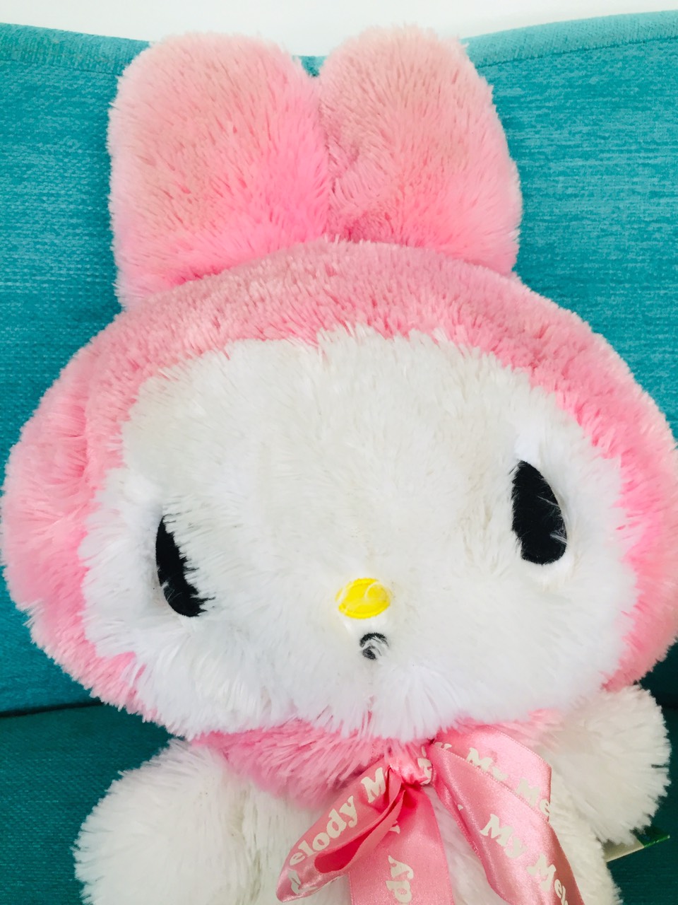 Gấu bông Hello Kitty siêu cute