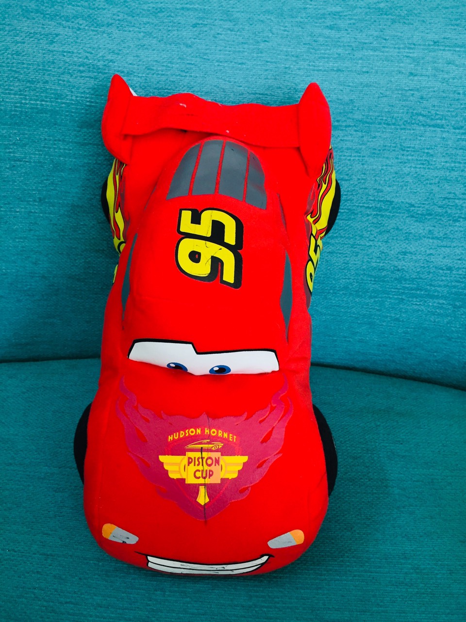 Gấu bông xe ô tô Lightning McQueen