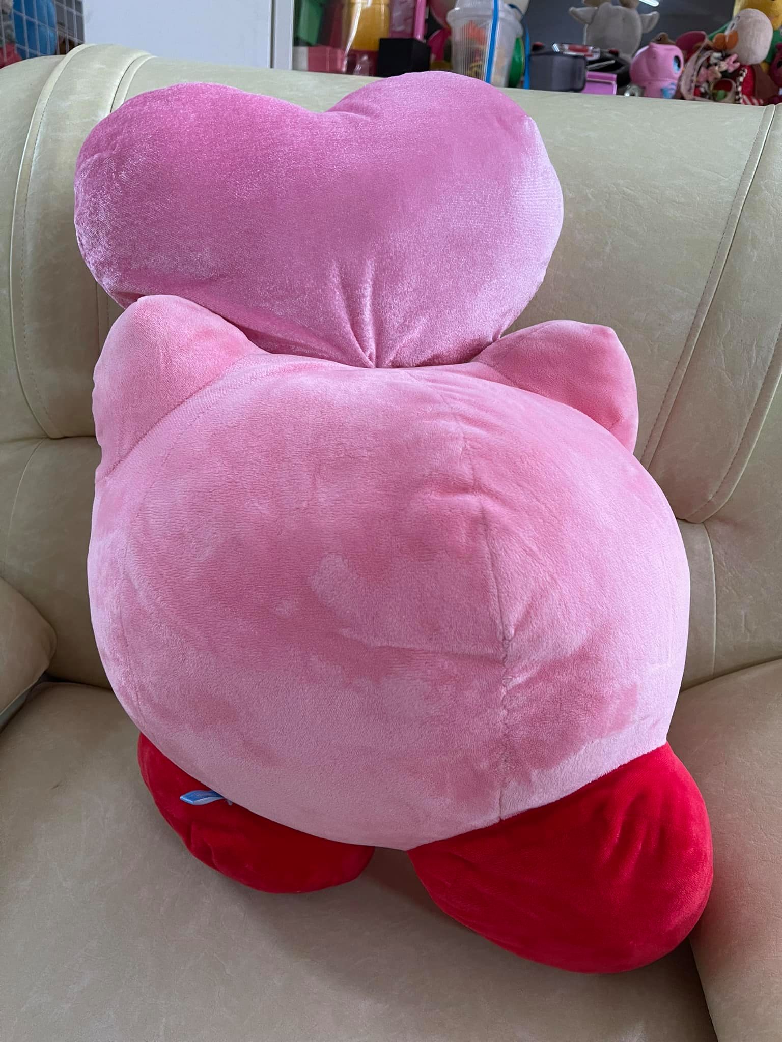 Bé kirby lạ lạ xinh xinh