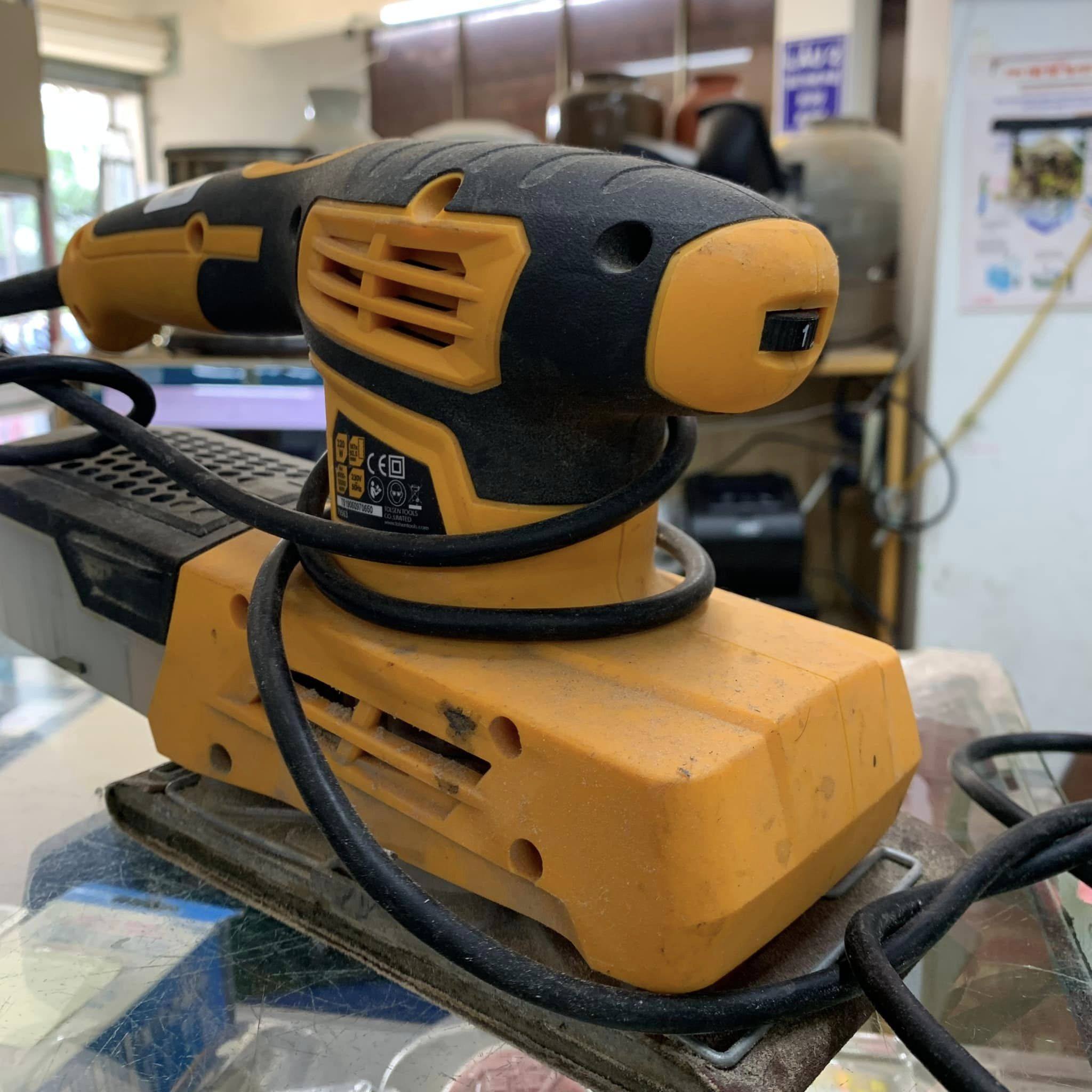 Máy chà nhám Tolsen 79563