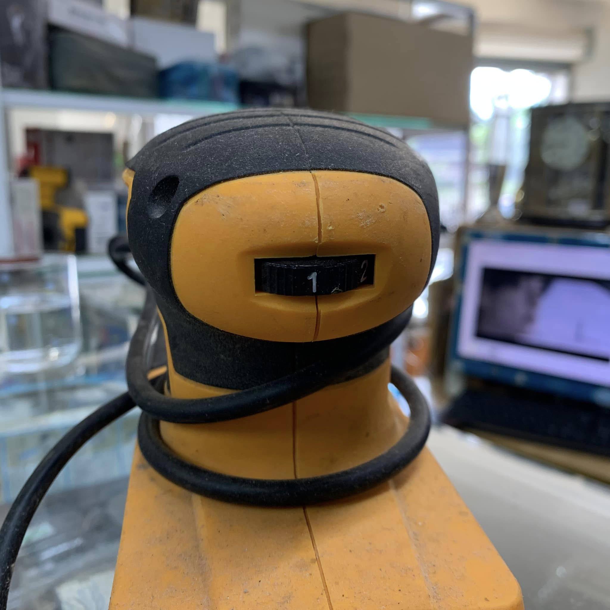 Máy chà nhám Tolsen 79563