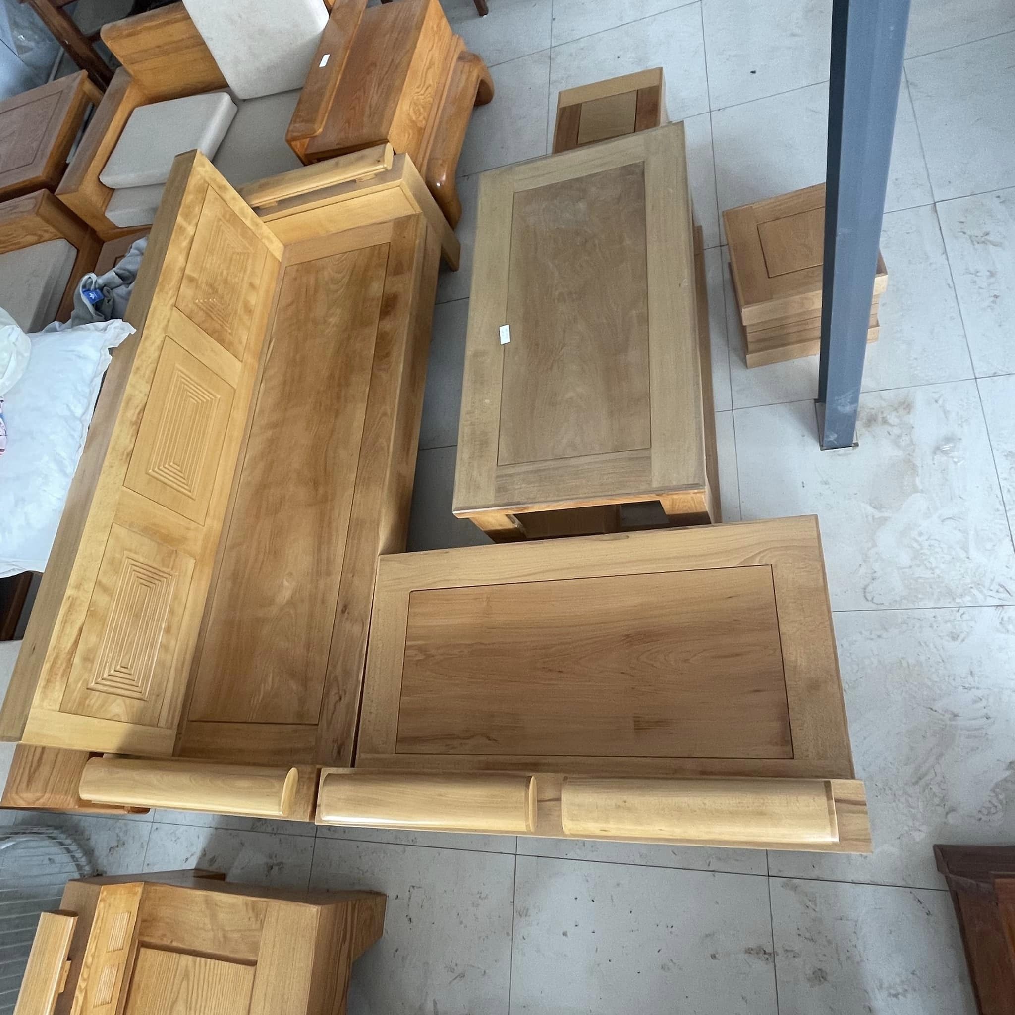 Bộ sofa trứng gỗ sồi (2)