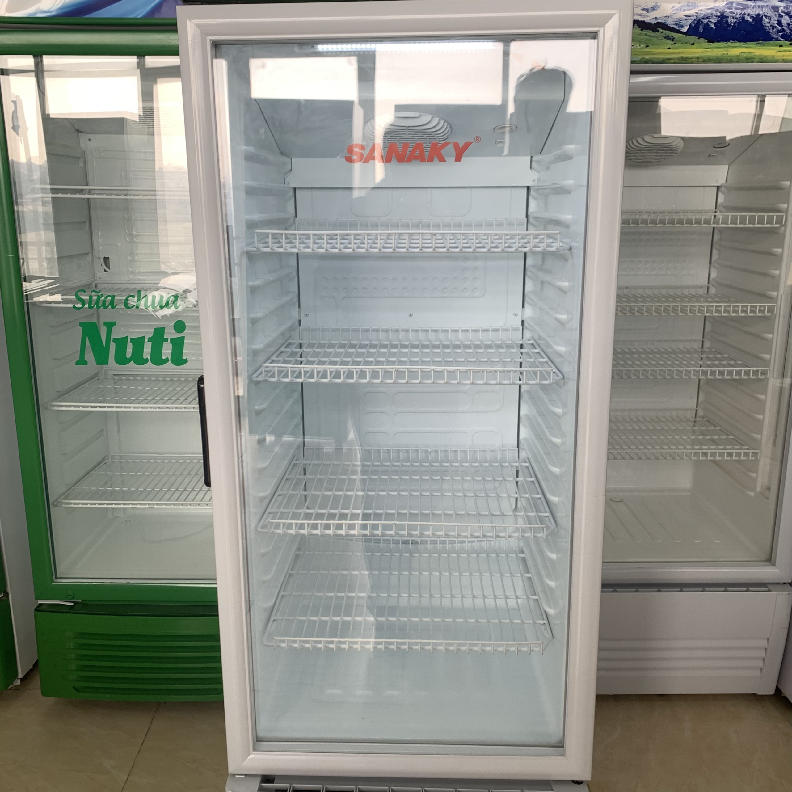 Tủ mát Sanaky 5000