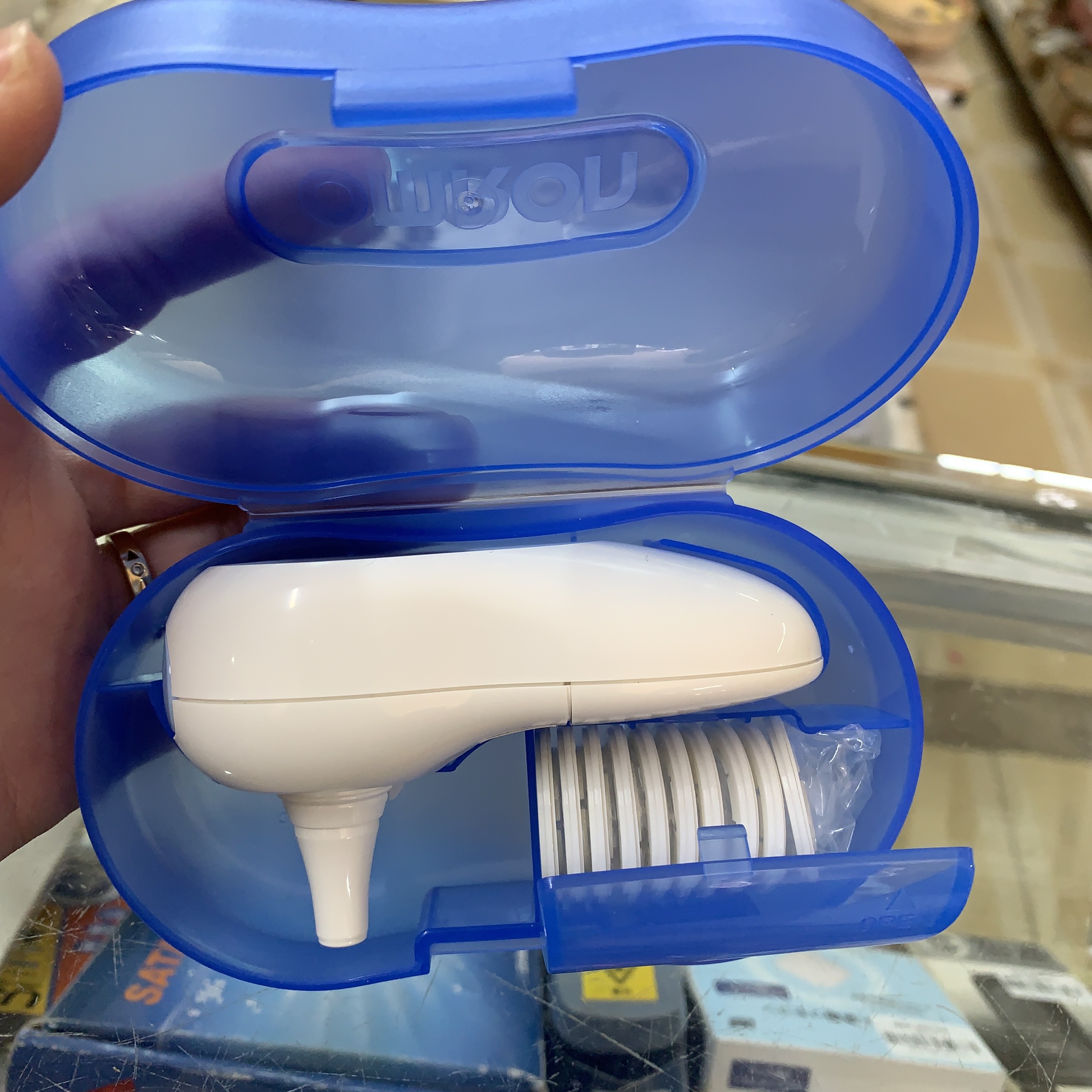 Nhiệt kế đo tai