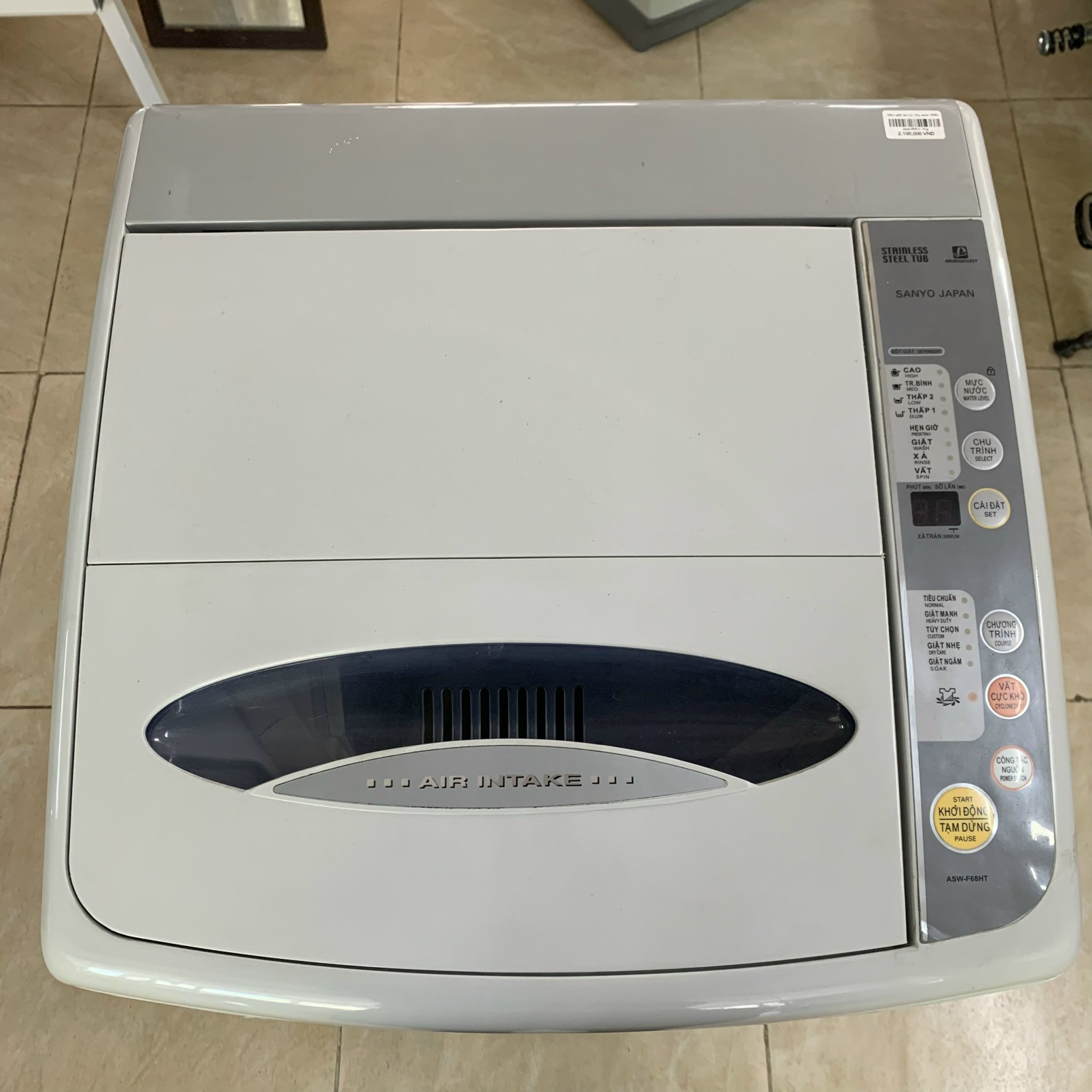 Máy giặt sanyo 7kg asw- f68ht