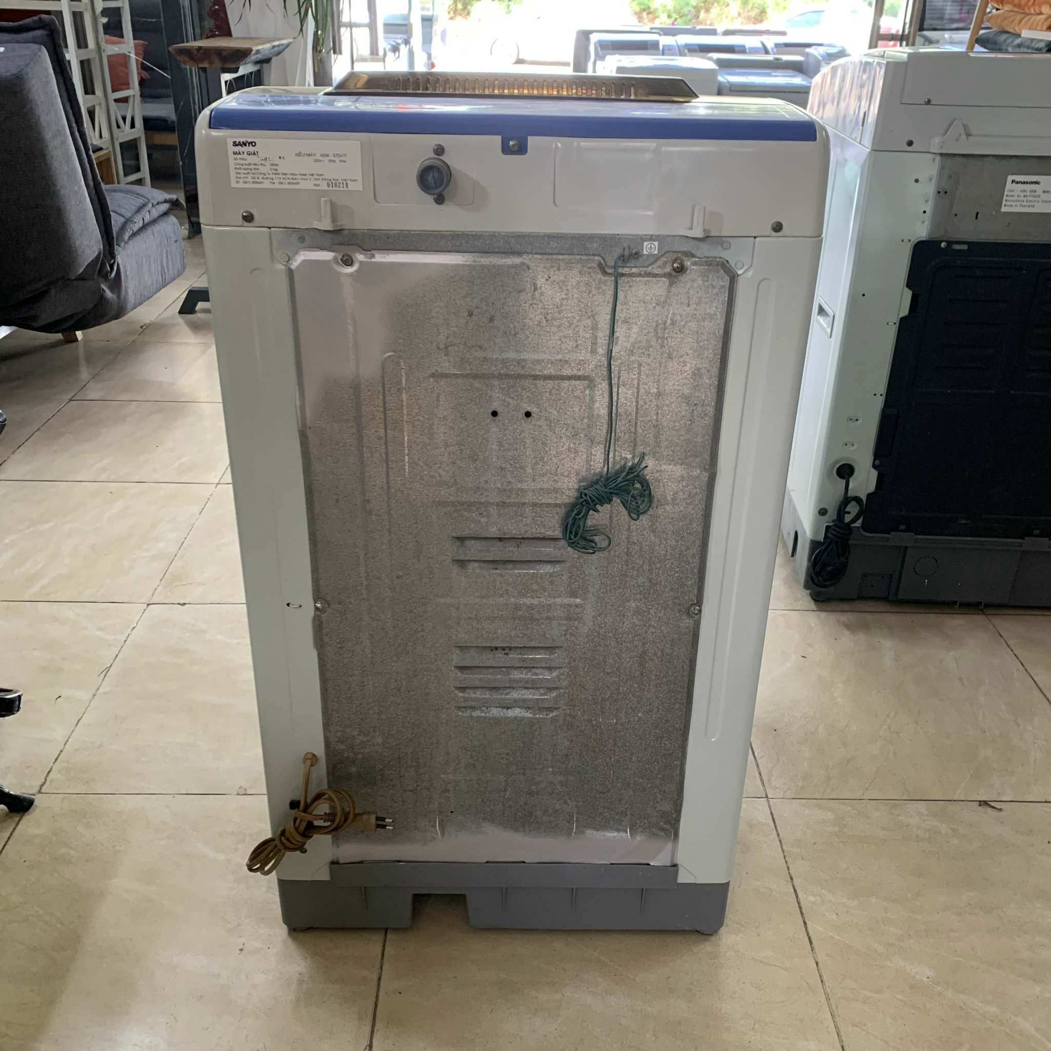 Máy giặt sanyo 7kg asw-s70v1t
