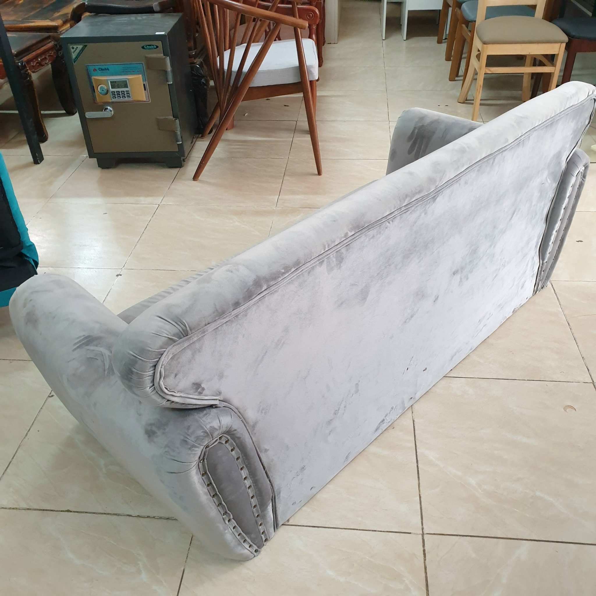 Sofa xám nhung