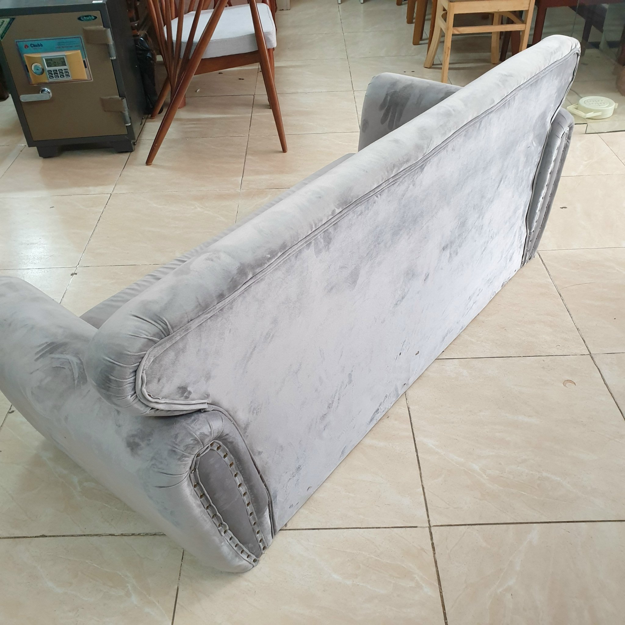 Sofa xám nhung