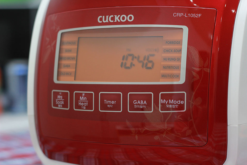 Nồi Cơm Điện Tử Cuckoo CRP-L1052F (1.8L) - Hàng Chính Hãng