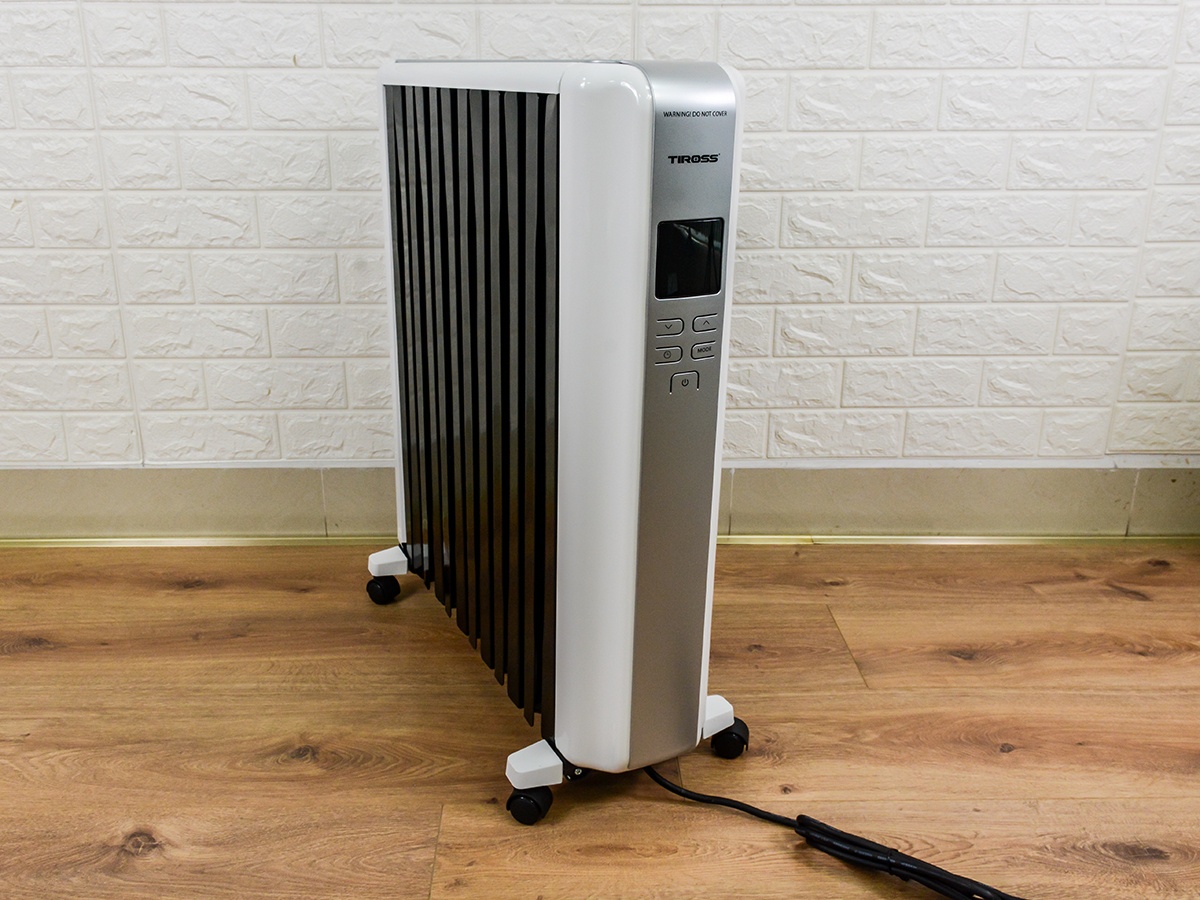 Lò sưởi dầu 12 thanh TIROSS TS9218