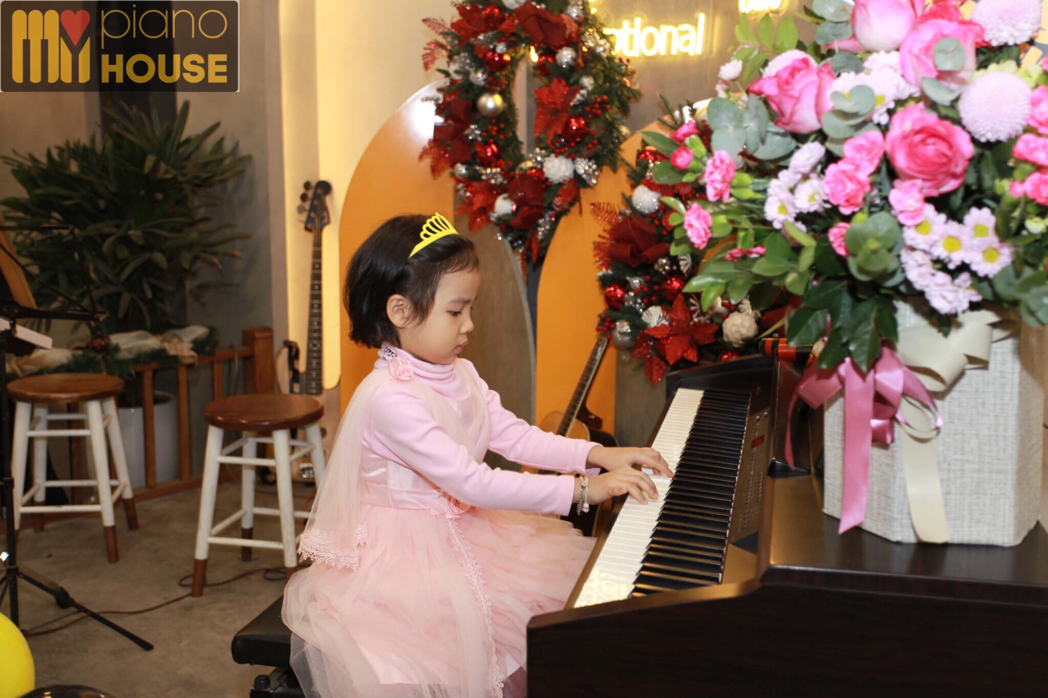 ĐÀN PIANO YAMAHA – ĐỪNG VỘI VÀNG KHI CHỌN MUA ĐÀN CHO TRẺ