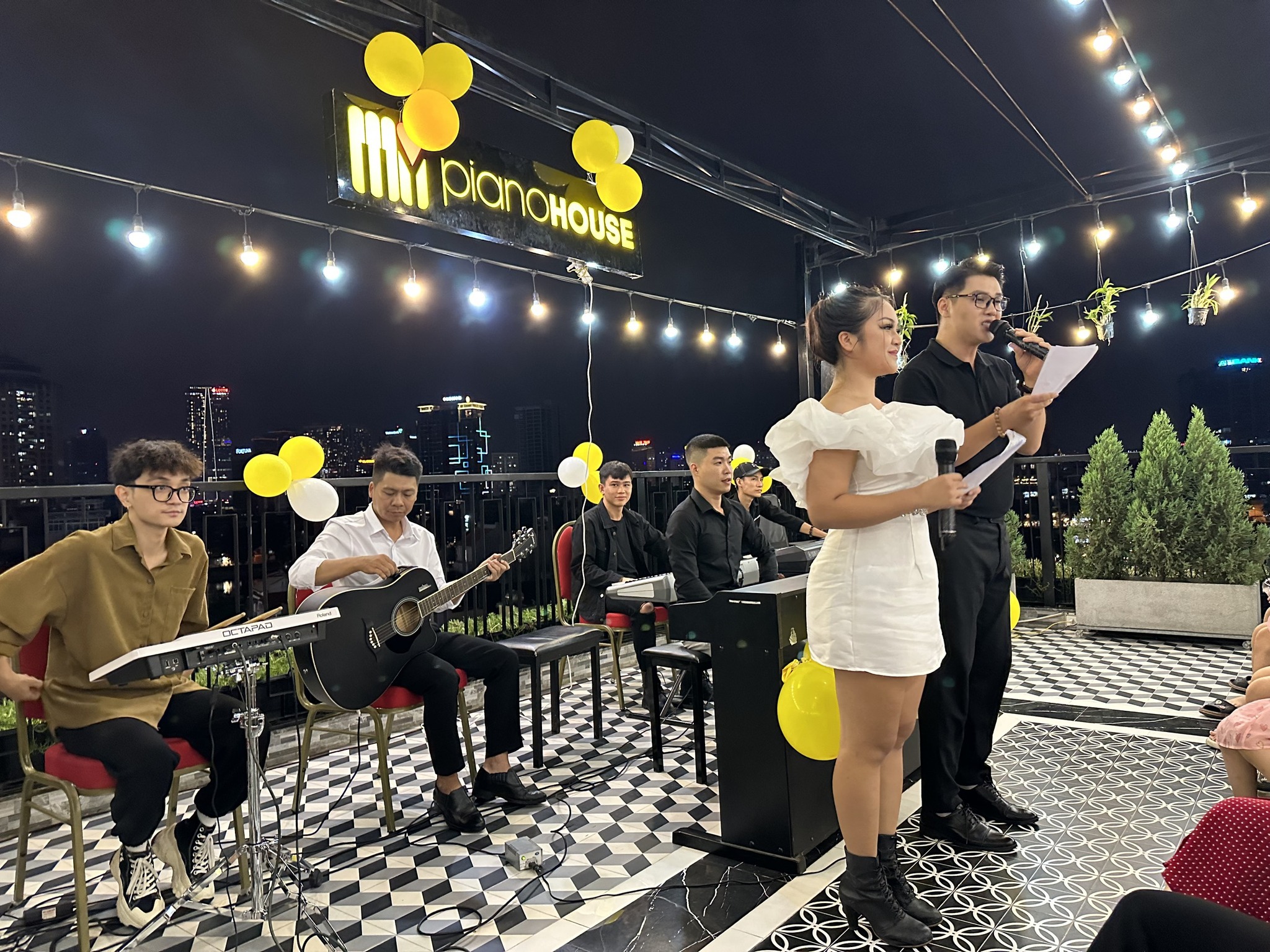 Sự Kiện Âm Nhạc Trái Tim Mùa Thu