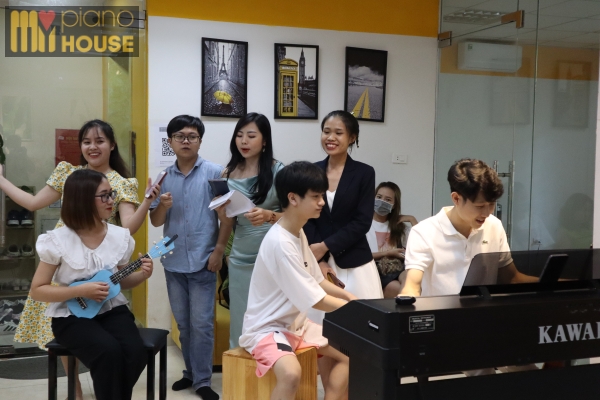 Trung tâm đào tạo Piano cho người đi làm ở Hai Bà Trưng, Hà Nội