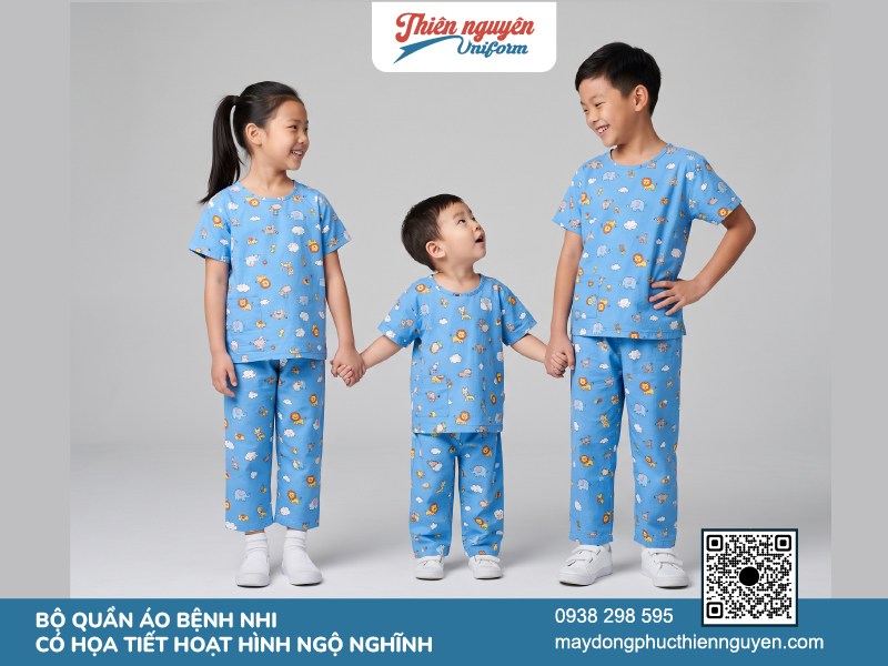 Các mẫu quần áo bệnh nhân nhi khoa đẹp mắt, họa tiết đáng yêu giúp bé an tâm