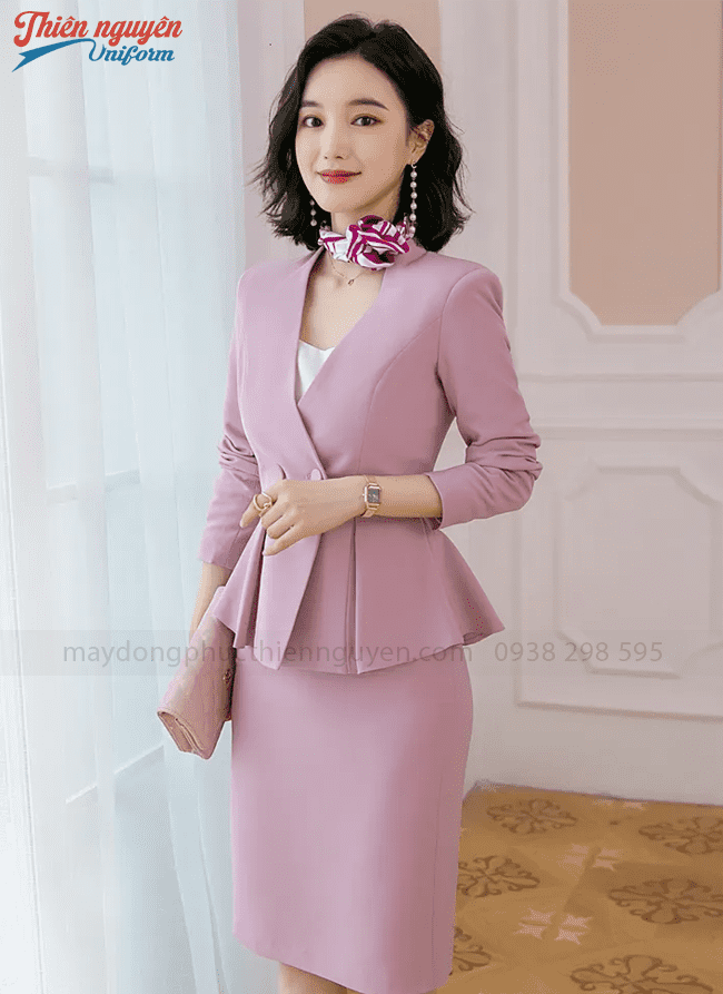 đồng phục lễ tân