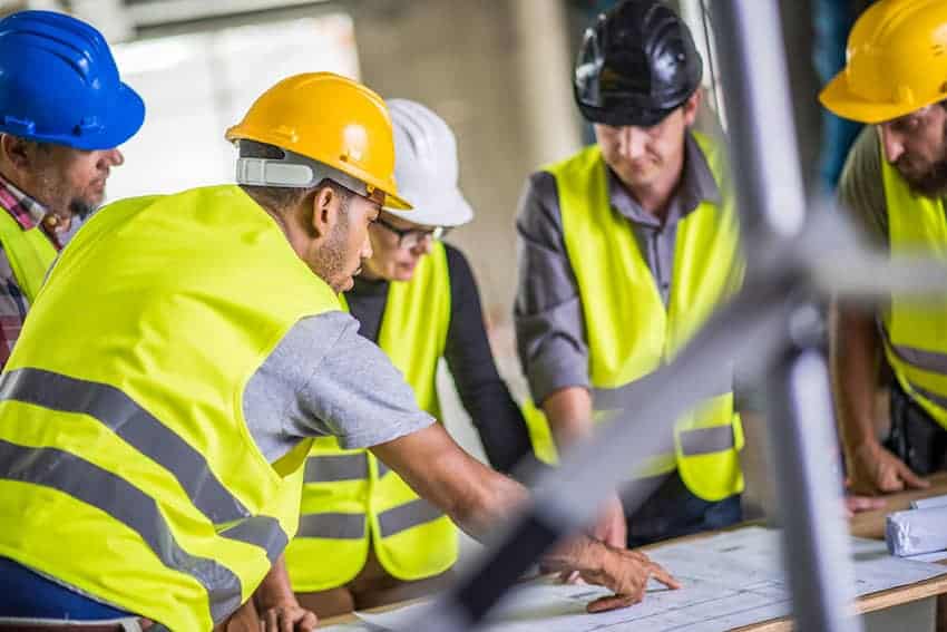 áo phản quang cần thiết 