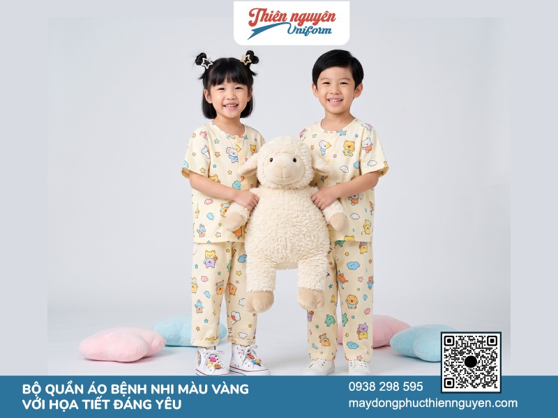 Gam màu vàng nhạt được sử dụng may đồng phục bệnh nhi