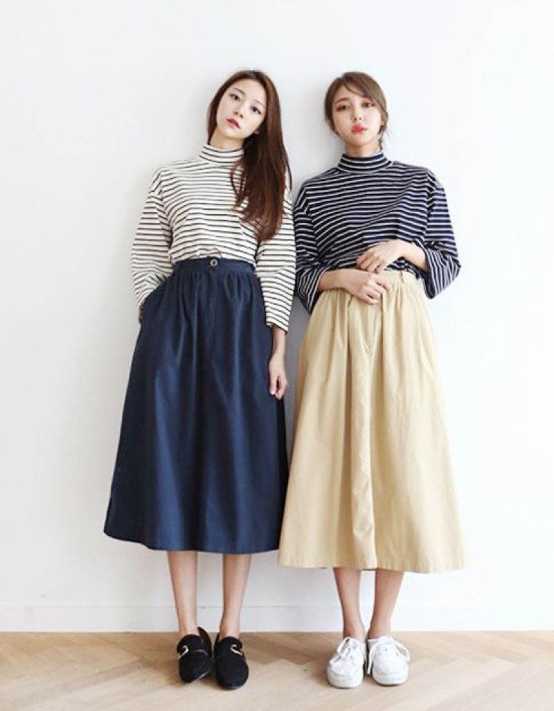 Chân váy đồng phục midi