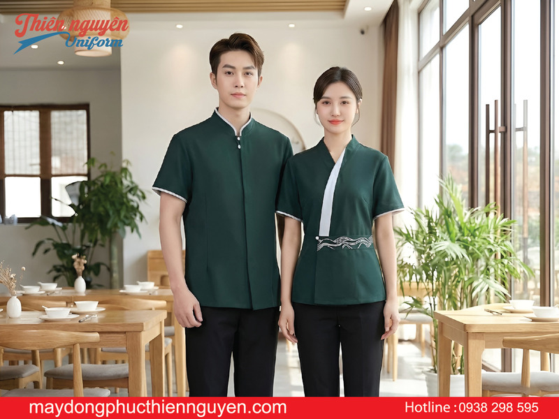 Mẫu đồng phục nhân viên nhà hàng Nhật màu xanh lá phối trắng