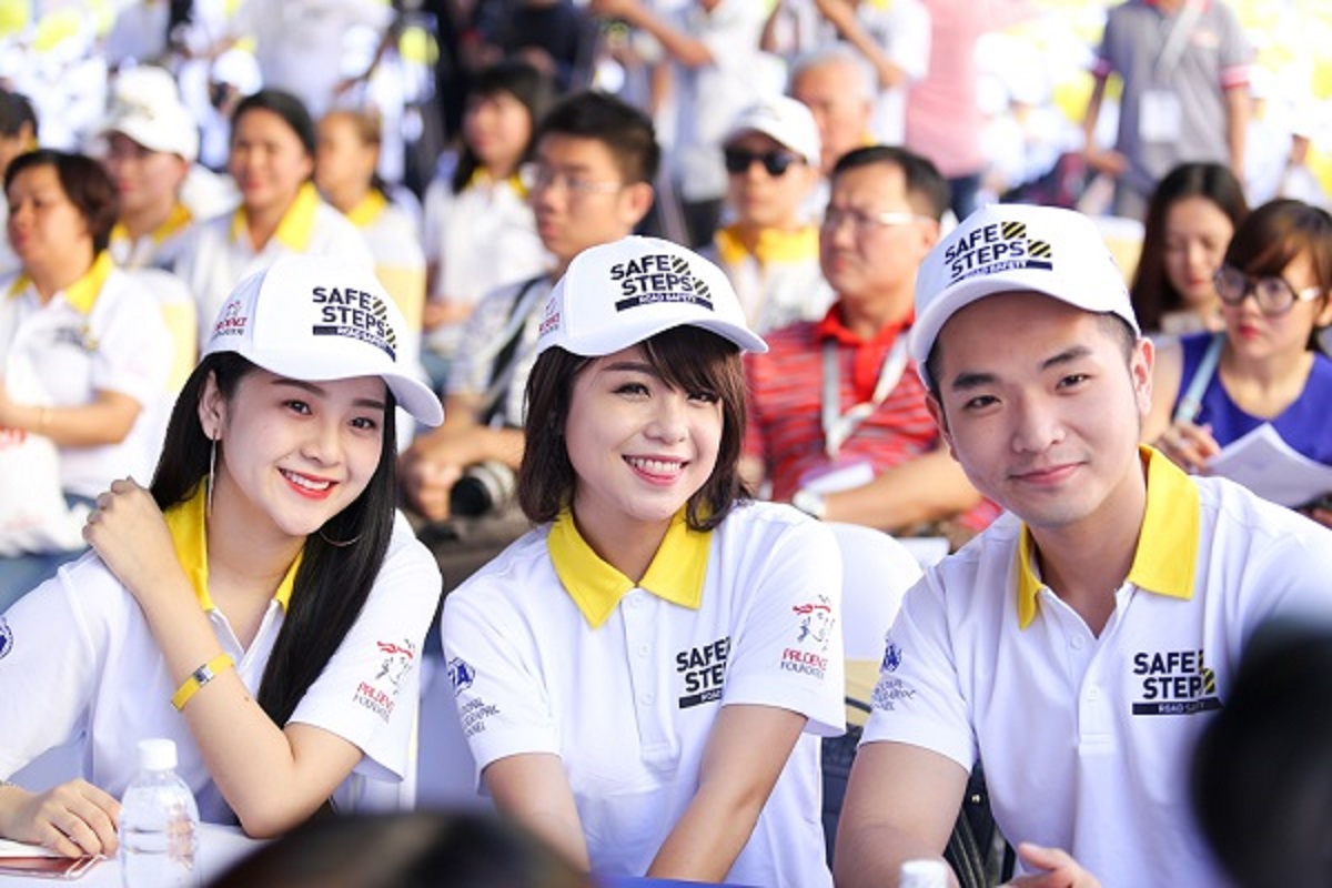 Lưu ý đồng phục quảng cáo sự kiện 