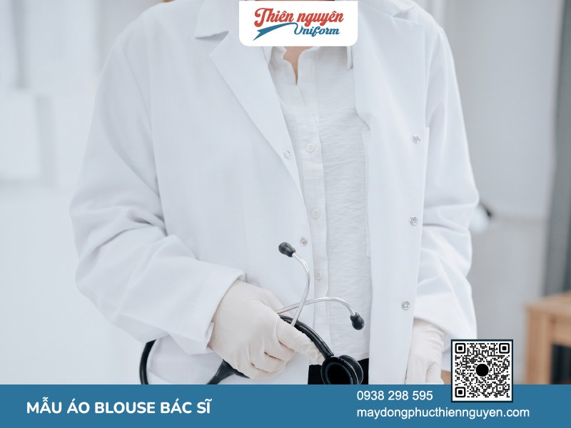 Mẫu áo blouse bác sĩ tại bệnh viện, phòng khám