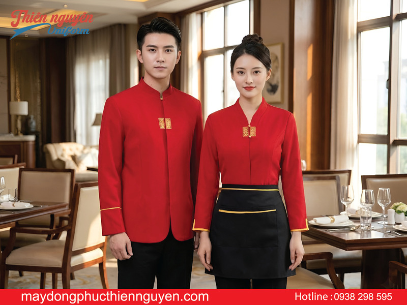 mẫu đồng phục nhà hàng Trung Quốc có thêu họa tiết giữa áo