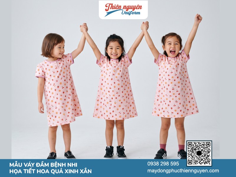 Mãu váy đầm bệnh nhi dạng đầm suông có họa tiết đáng yêu cho bé gái