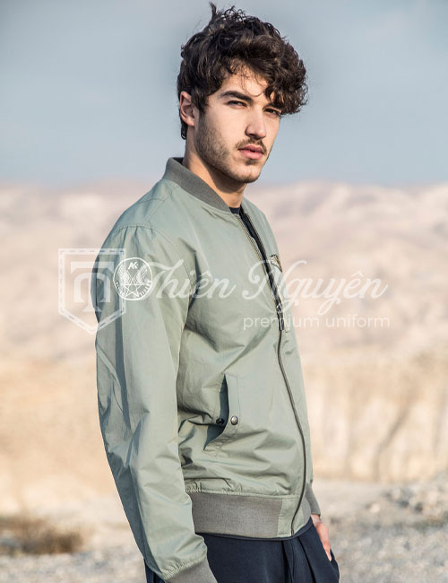 ÁO KHOÁC GIÓ - 09